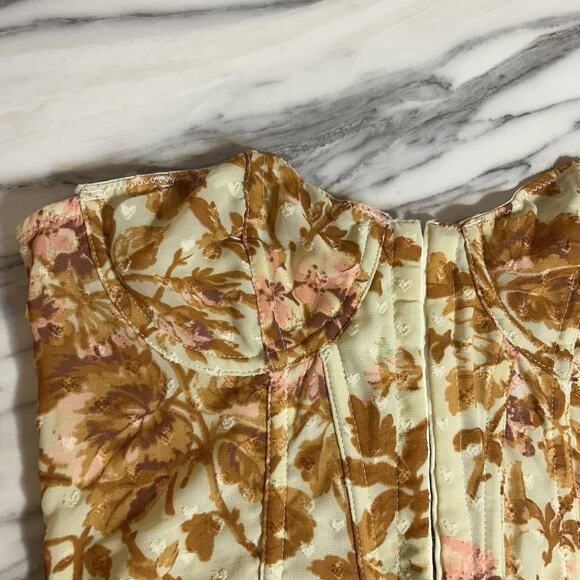 Urban Outfitters Out From Under Fairy Floral Corset Top Strapless Coquette SZ S - Picture 3 of 7